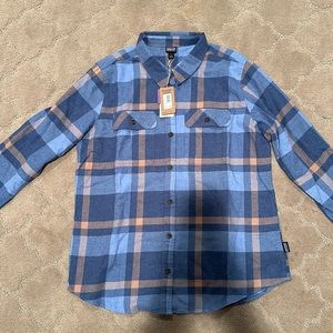 Women’s Patagonia Long Sleeve Organic Cotton Mid-weight Flannel Shirt